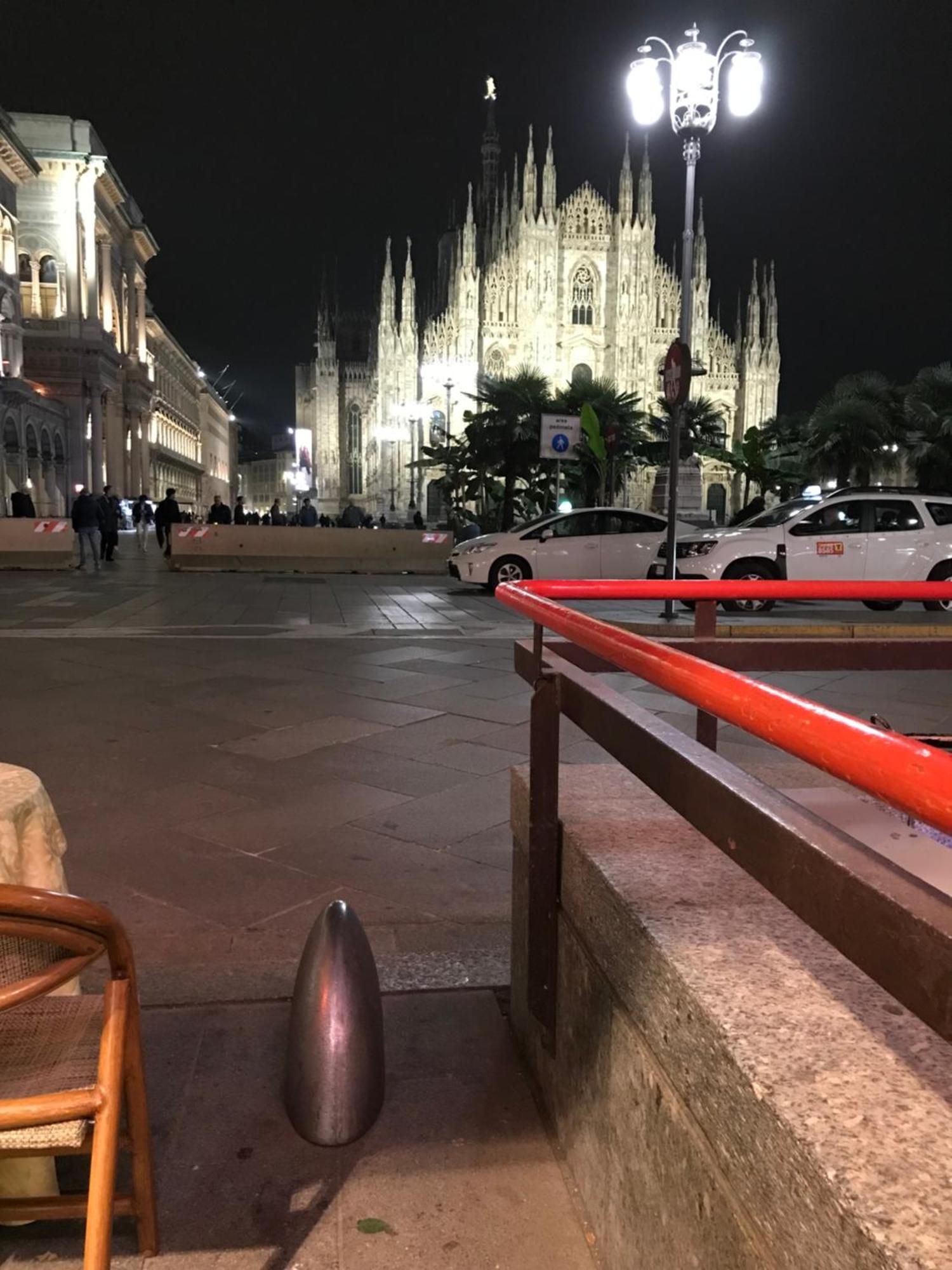 Free 30 Minutes Preemptive Cognitive Disconnect Therapy Price Location Real Duomo Palace Mini Suite 밀라노 외부 사진